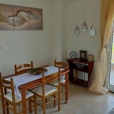 House Near The With Free Parking, Sea View