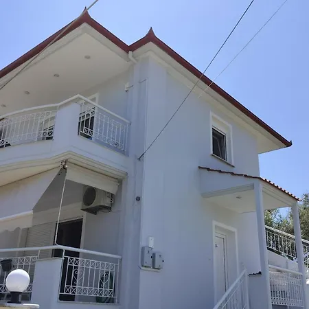 بيت للعطل House Near The With Free Parking, Sea View *
