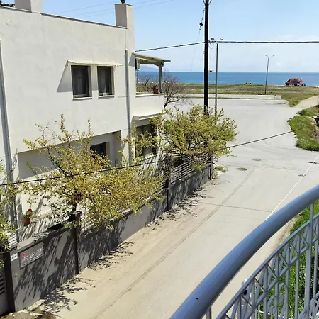 House Near The With Free Parking, Sea View Casa vacanze *